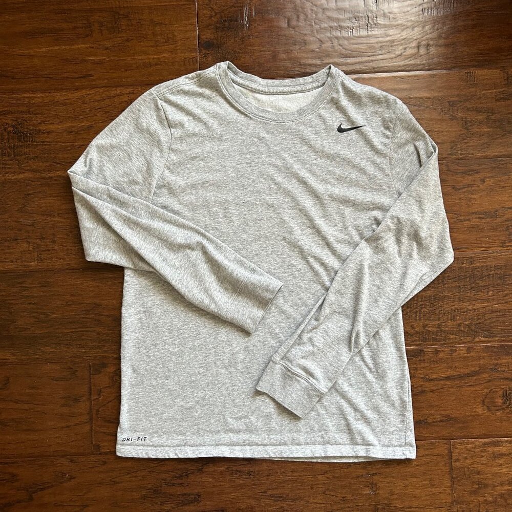 Nike mens long sleeve tee tshirt L large (fits like medium) heather gray dri fit